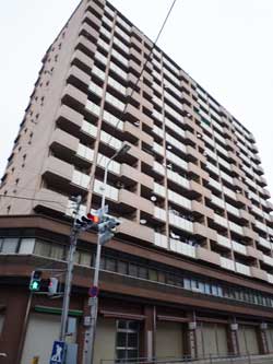 ���ׂ̃r�A��