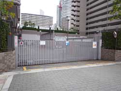 ���ׂ̃}���V�F