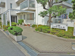 ���{���A�����ʂ̕����}���V�����w�R�[�v�쑺���{�쑊���x