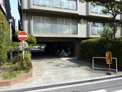 ���{���A��ˎR�̕����}���V�����w���]���h�[����ˎR�x