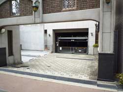 ���{���A�k���̕����}���V�����w�Z���b�\�R�[�g�k���x