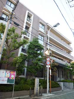 ���{���A���{���̕����}���V�����w���}�h�G���A���X���{��ێR�ʁx