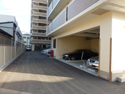 �����v���U�y���\�i�[�W���V������