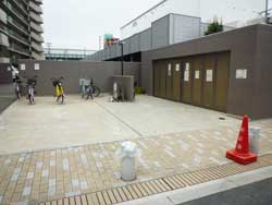 �����v���U�p���Z�[�k