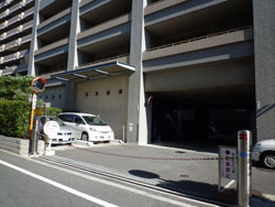 ��C�V�e�B�[�n�E�X�V�������X�e�[�V�����t�����g