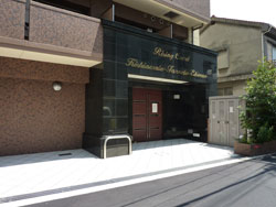 ���C�W���O�R�[�g�ݗ��ʏo