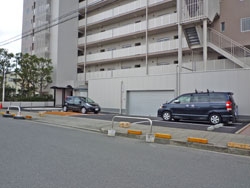 �t�@�~�[�������ꉮ