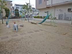 �t�@�~�[�������ꉮ