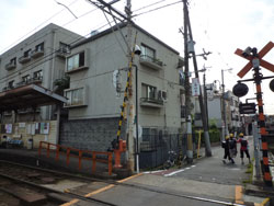 ���]���h�[���Z�g