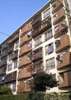 �Z�V�]�R�[�|B��