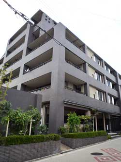 �Z�g�̓m�K�[�f���n�E�X