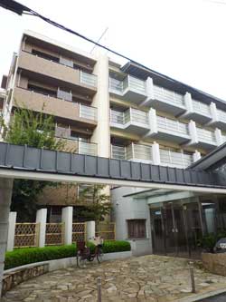 �T���O���[����ˎR